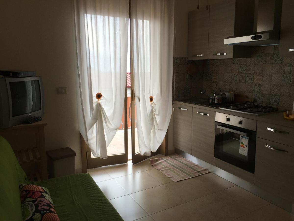 Residence La Fenice Ff Джардіні-Наксос Екстер'єр фото